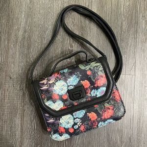 BCBGeneration Floral printed crossbody bag